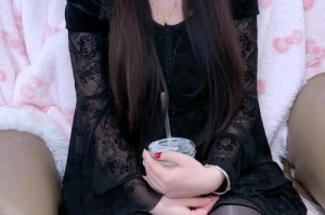 深夜直播秀场：精彩在线等你来看