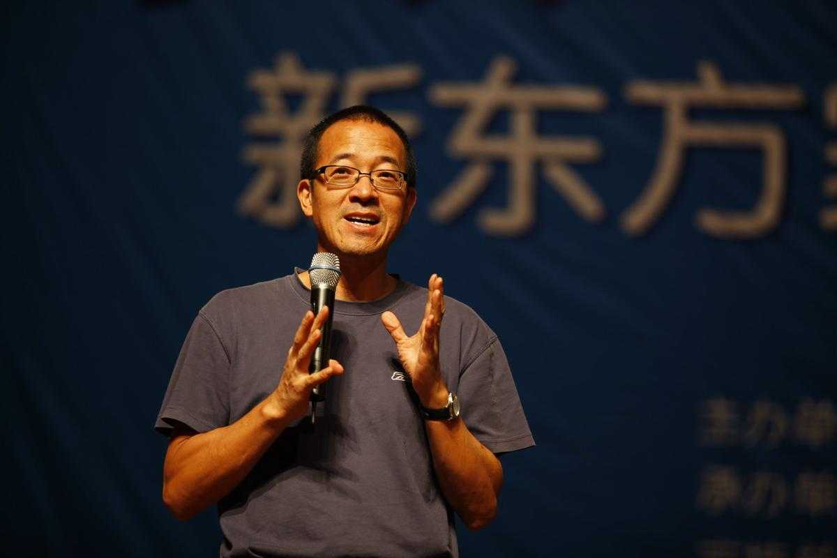 俞敏洪谈名校毕业生机会,机遇与挑战并存