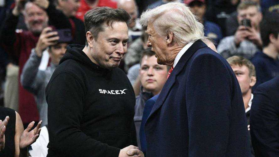 AI信息战,特朗普转发奥巴马被捕视频背后的舆论风暴